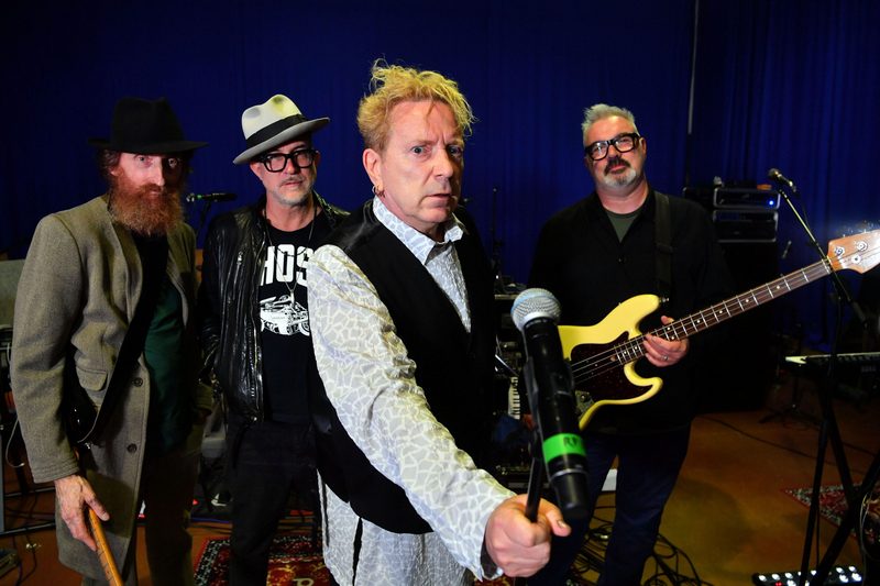 У Джонни Лайдона из Sex Pistols вышел одиннадцатый альбом с его группой Public Image Ltd.