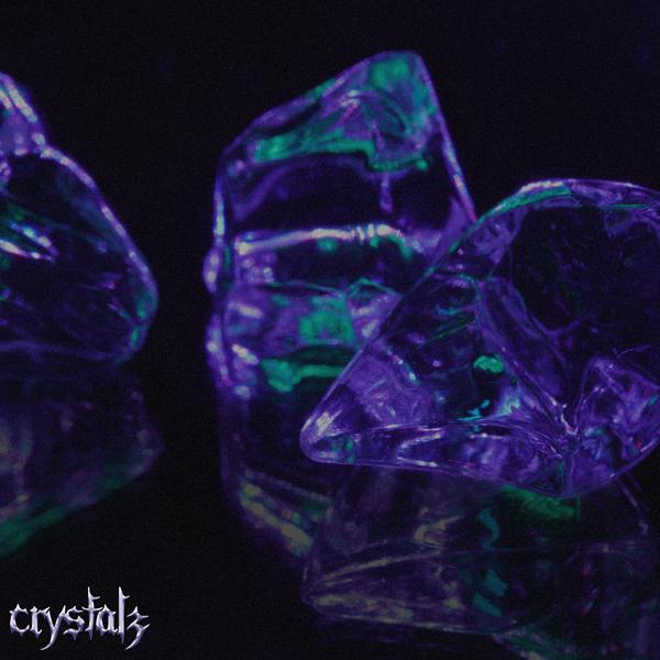 Обложка песни Isolate.exe - Crystals
