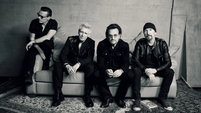 U2 с помпой отметили своё прибытие в Вегас - смотрите новый клип "Atomic City"
