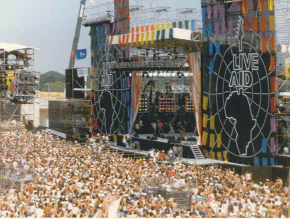Организатор Live Aid Боб Гелдоф одобрил постановку мюзикла о легендарном событии