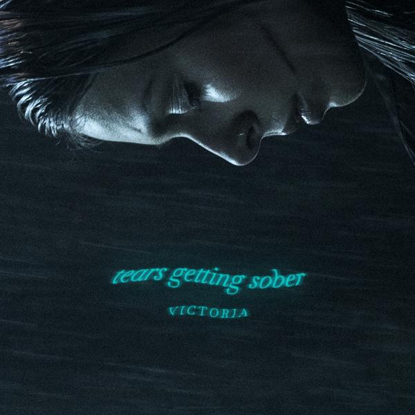Обложка песни Victoria - Tears Getting Sober