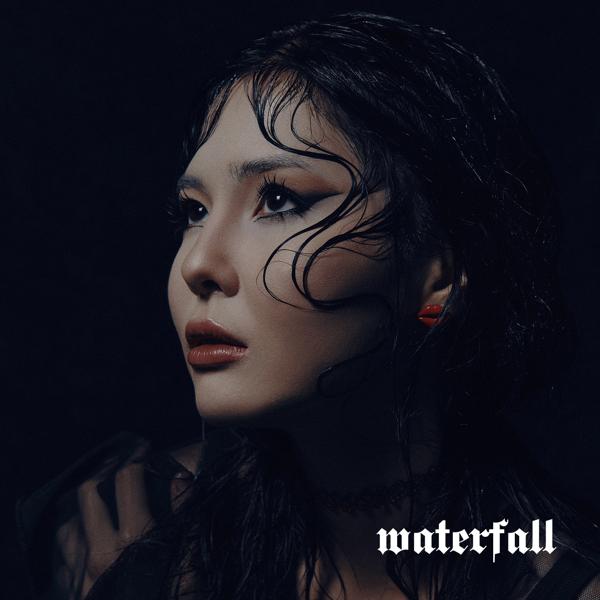 Обложка песни Liili - waterfall