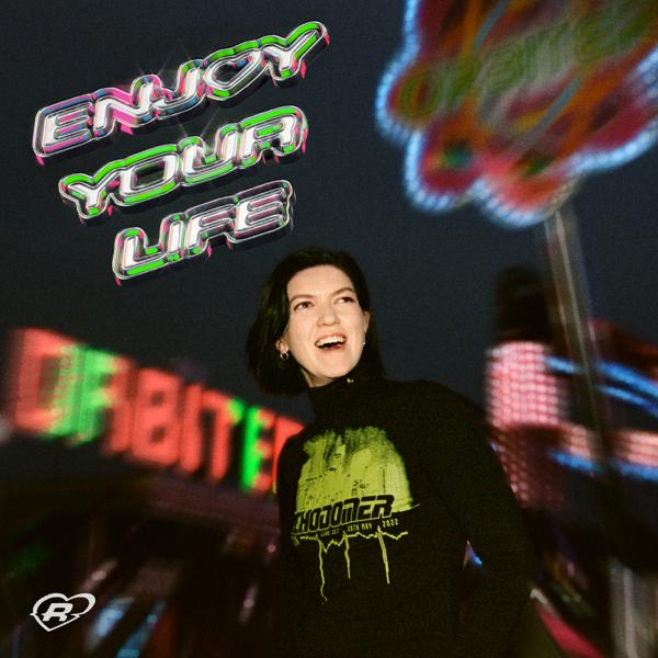 Обложка песни Romy - Enjoy Your Life
