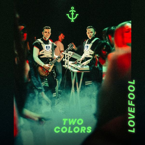 Обложка песни twocolors - Lovefool